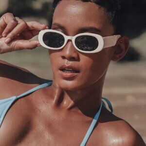 NWT Round Nude Sunglasses